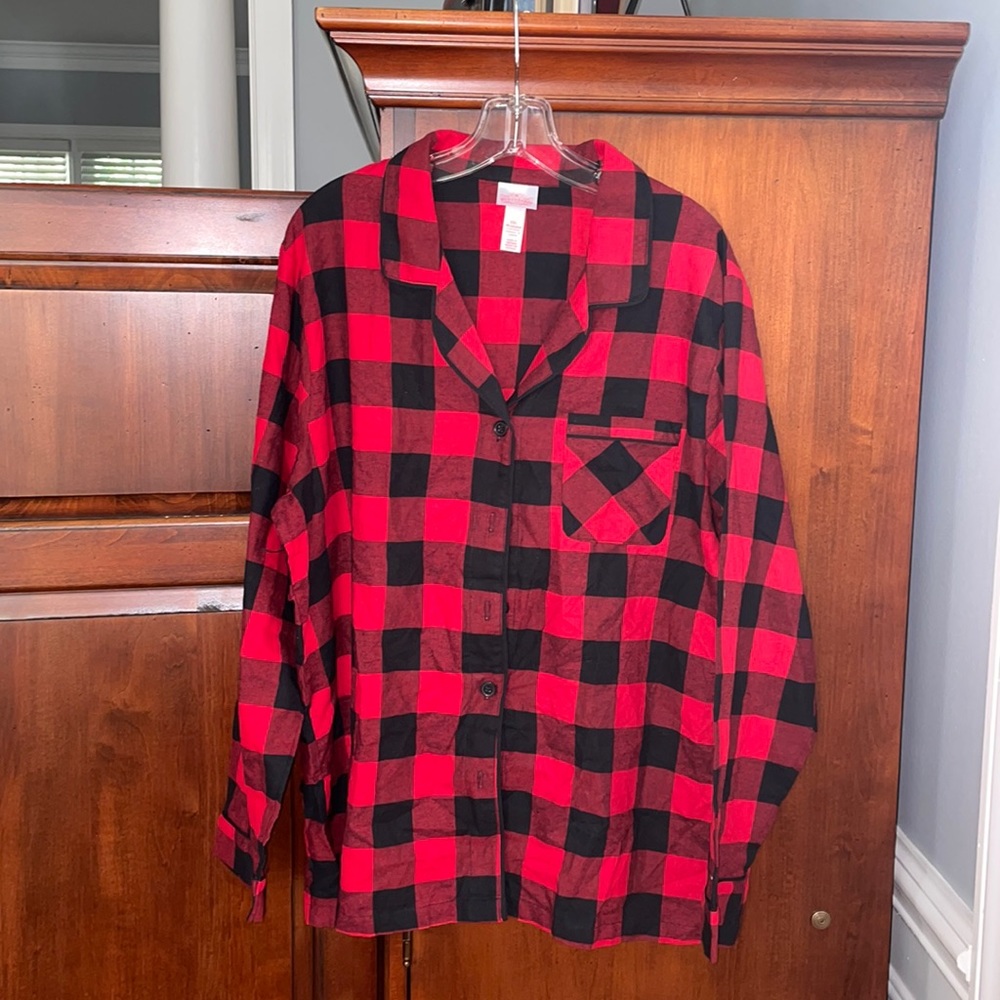 NWOT Women’s Buffalo Checked Button Down Long Sleeve Pajama Shirt